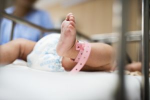 Kiedy dzieci zaczynają ząbkowanie?