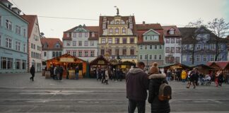 Jak sprawdzić gdzie idą kable w ziemi?