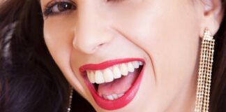 Jaki podkład żeby nie podkreśla suchych skórek?