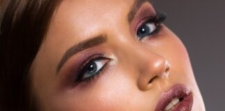 Jak dbać o usta w domu?